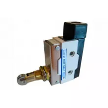 Микровыключатель D4MC-5020 фото